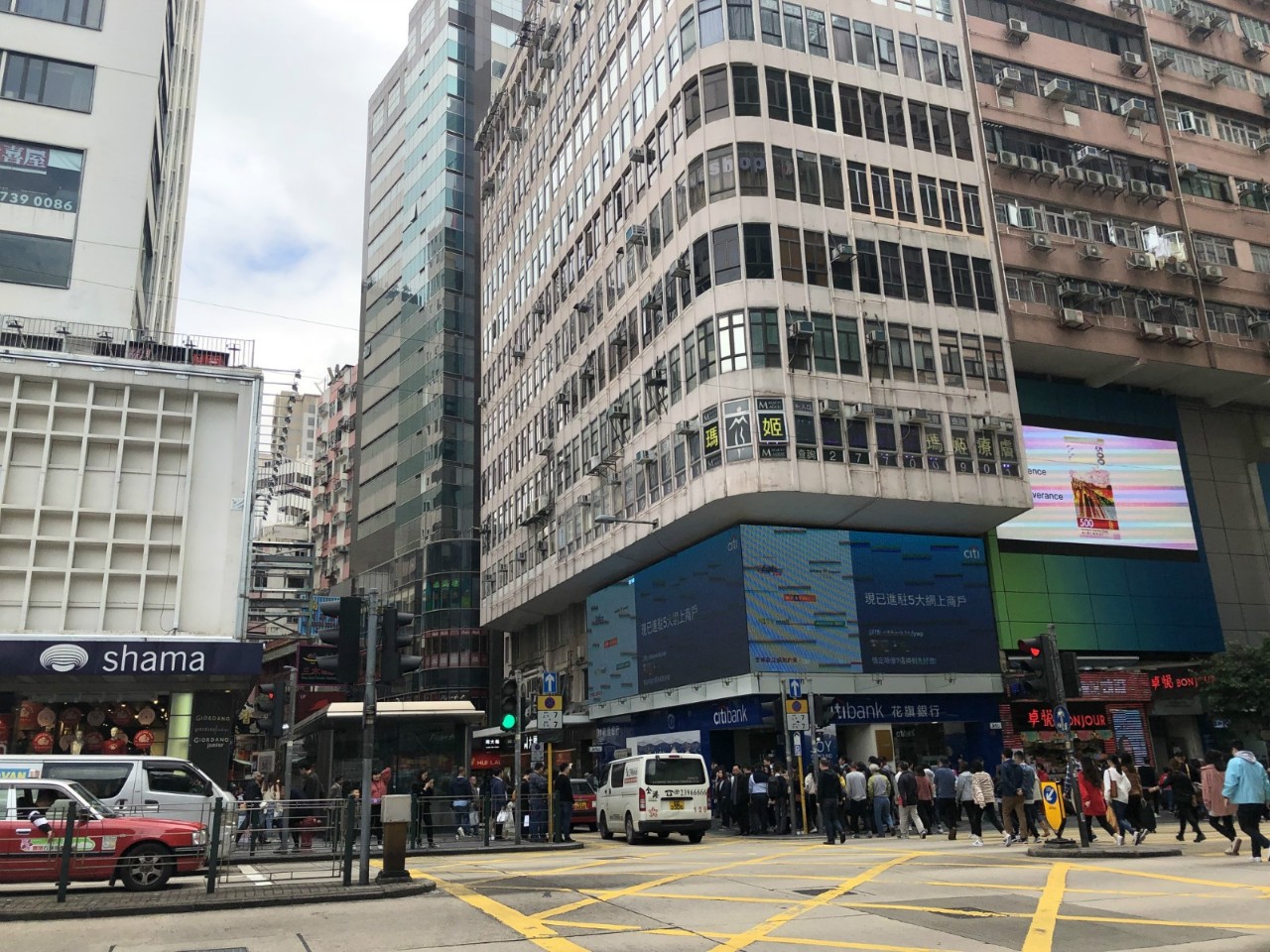 香港移居|46天VS 60天，專才VS優(yōu)才，哪個(gè)適合你？