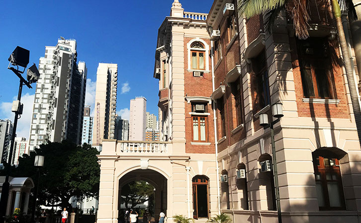 真的要在香港連續(xù)住滿七年，才能申請香港永久居民？