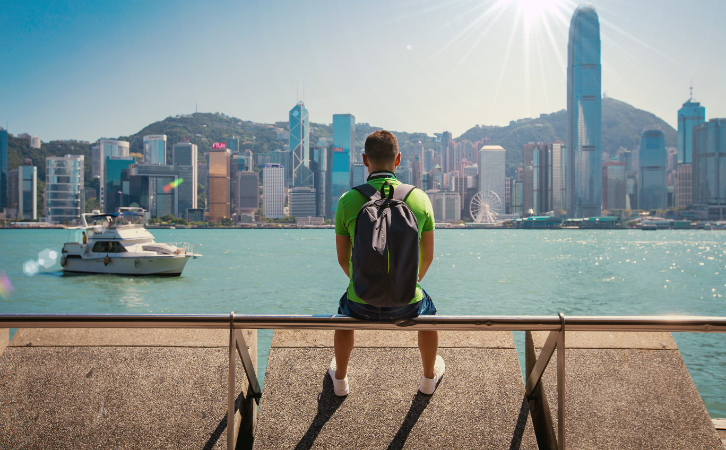 被拒簽、學(xué)歷不夠=沒戲了？移居香港路上的疑難雜癥，攻克有秘訣！