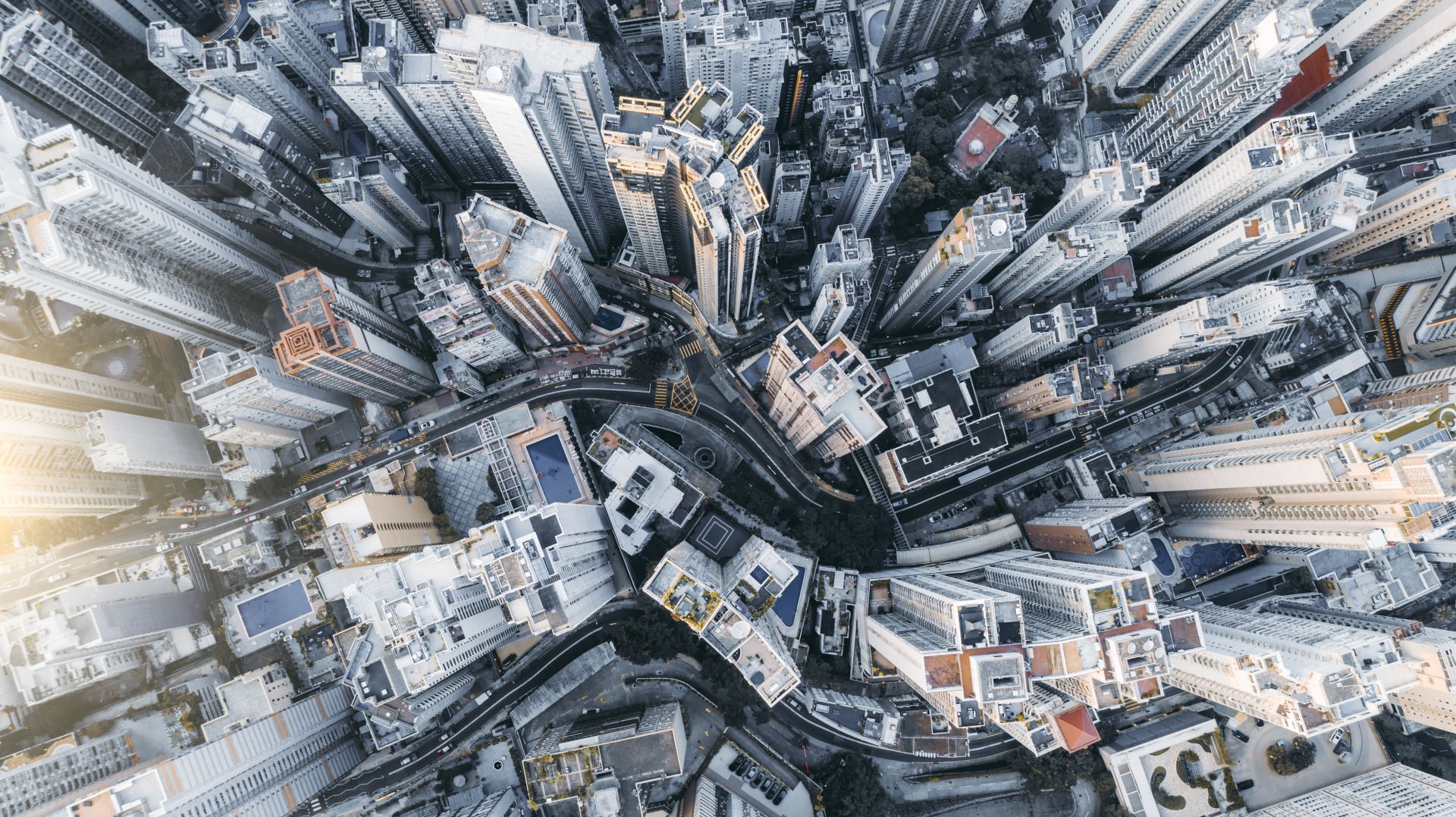 香港人才清單是什么？符合要求的人申請香港身份還能有入境便利？