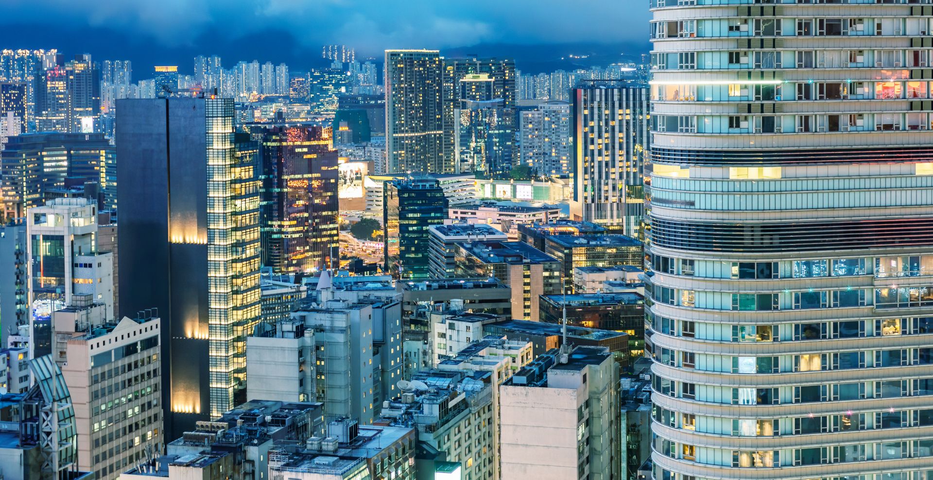 香港身份,香港優(yōu)才計(jì)劃,香港專(zhuān)才計(jì)劃,香港高才通計(jì)劃