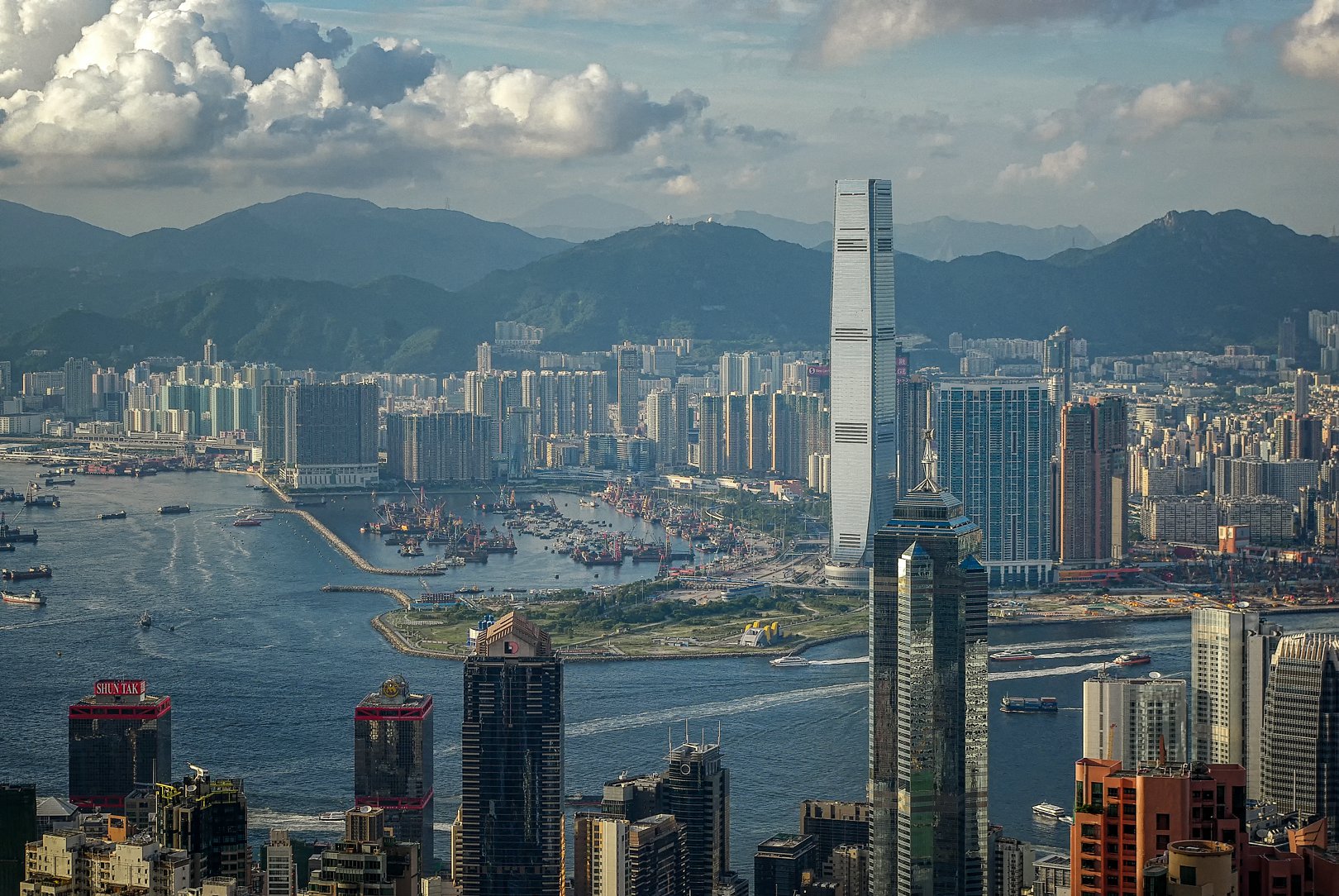香港身份,香港教育