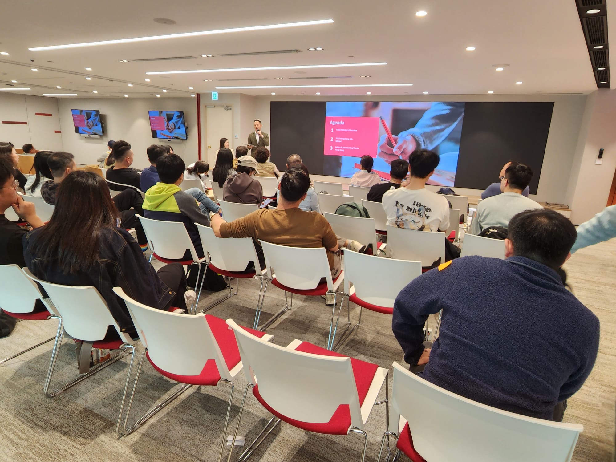 景鴻集團(tuán)「2025最強(qiáng)港漂安居展覽會(huì)」成功舉辦，全方位助力港漂開啟新程！